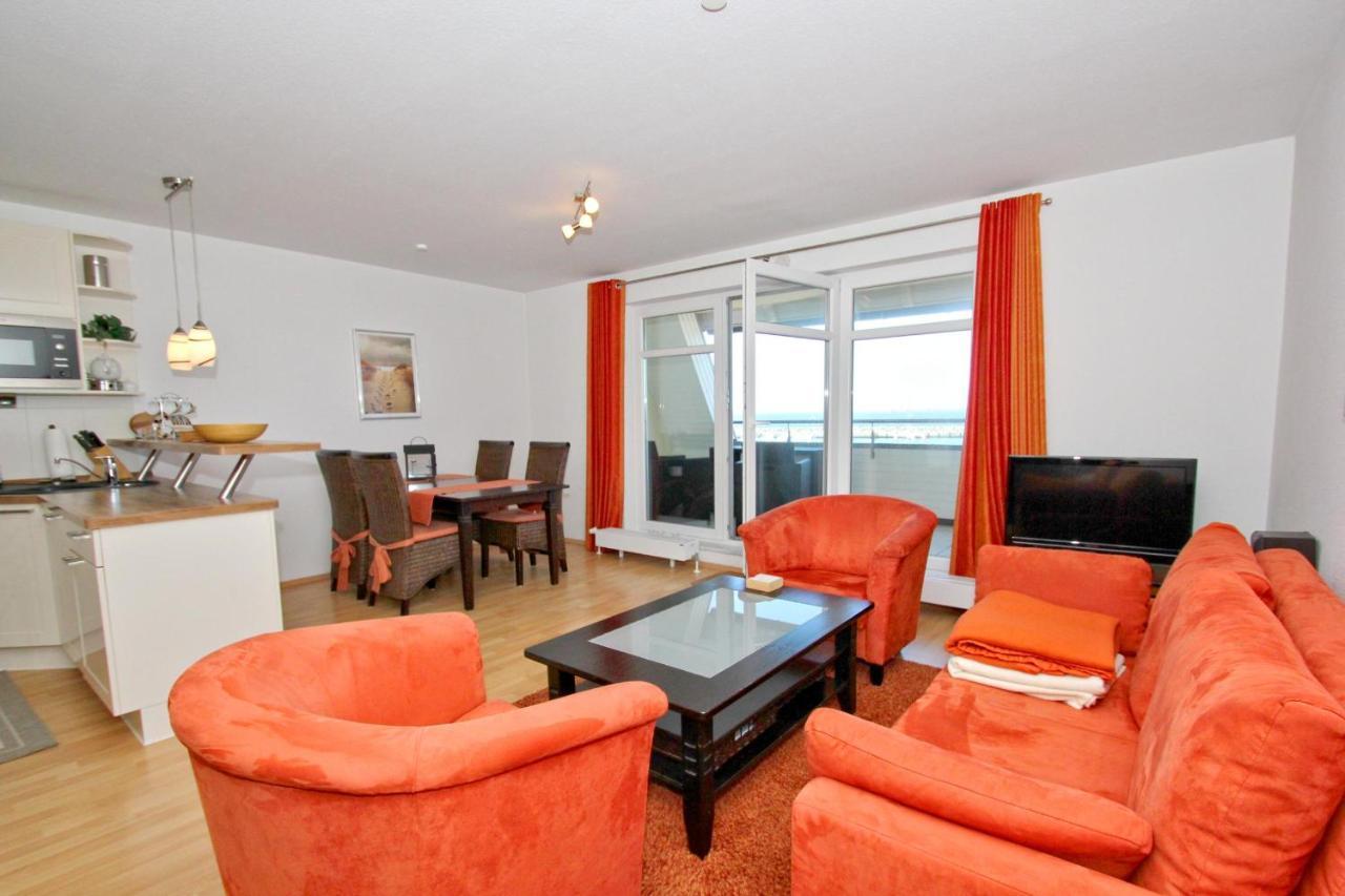 Hafennahe Ferienwohnung Mit Balkon Und Meerblick - Hafenhaeuser Wiek Wohnung 14 Wiek auf Ruegen Exterior photo